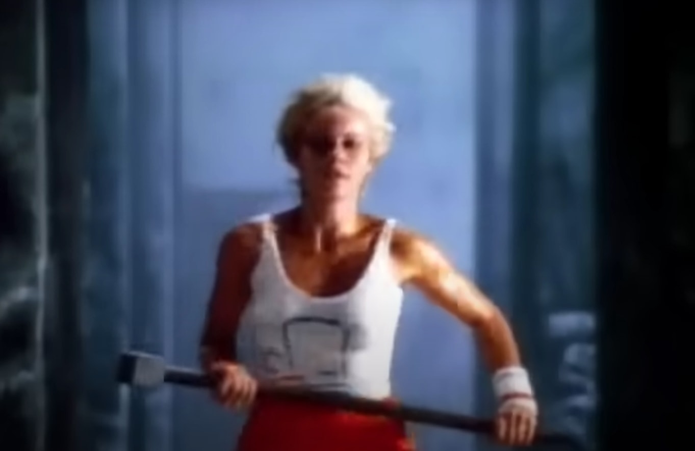 Un fotogramma dello spot Apple 1984